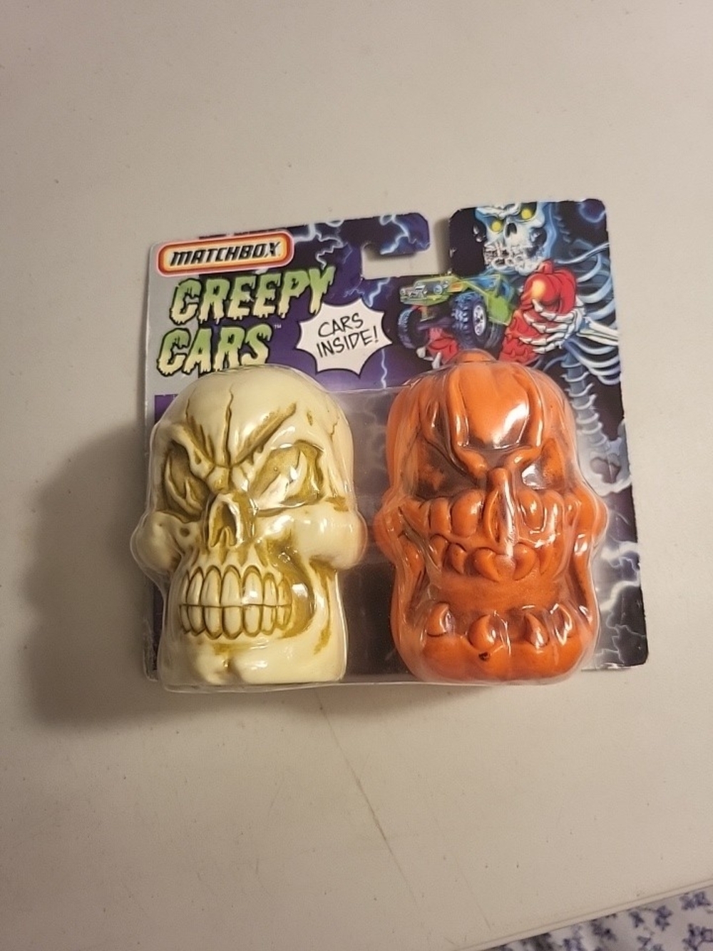 Matchbox Creepy Cars Skull Shells - Orange & Cream